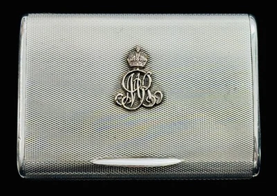 Hermosa Estuche de Cigarrillos Vintage SM & Co Monograma León Pasajero Foto 1 de 4