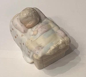 Precious Moments Baby Jesus "Venid, adorémoslo" Jonathan & David Enesco 1979 - Imagen 1 de 3