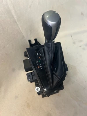 Toyota Corolla Transmission Gear Shifter Assembly 2016 2015 2014 - Image 1 of 4