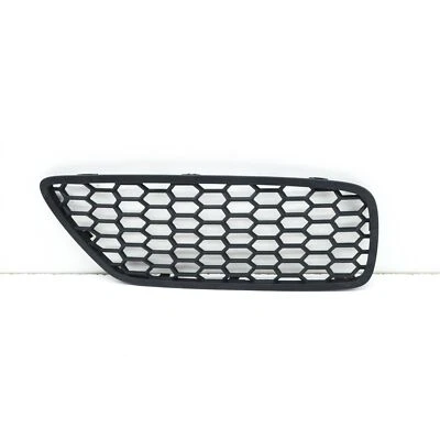 NEW BMW 5 GT F07 RIGHT FOG LIGHT GRILLE M SPORT 51118057332 8057332 2015 - Изображение 1 из 4