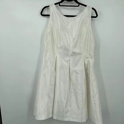 Tiana B Womens Dress 12 White Lined Cut Out Back Sheath Party Short Classic New - Image 1 of 4