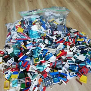 LEGO (X150+PC'S) 0.5KG LEGO WINDOW, WALL & DOORS CREATIVITY PACK - BULK BAGS! - Foto 1 di 7