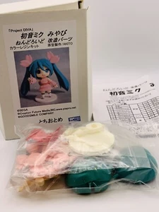 Hatsune Miku Garage Kit Wonder Festival 2014 Nendoroid Unofficial Miyabi AKITO - Picture 1 of 2