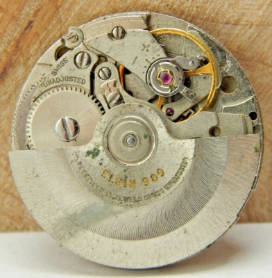 Vintage Elgin 989 17 jewel automatic men's wrist watch movement w/ dial & hands - Image 1 of 4