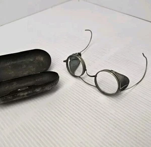 Antique Kings Safety Goggles Saniglas Wire Rim Mesh Steampunk W/ Aluminum Case - Picture 1 of 12