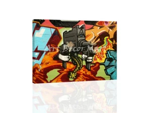 Graffiti Machine Gun - CANVAS OR PRINT WALL ART - Picture 1 of 2