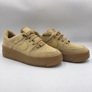 Nike Air Force 1 Sage Low Club Entrenadores Dorados Reino Unido Talla 5 UE 38.5 - Imagen 1 de 12