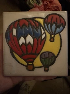 Globos de aire caliente vintage de cerámica Senio arte italiano azulejo mayólica remache de cerámica - Imagen 1 de 2