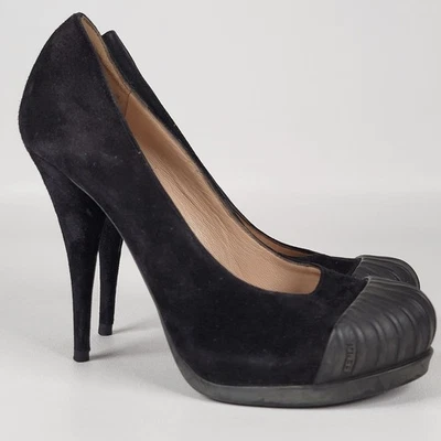 Zapatos de salón Fendi de cuero con logotipo marca tacones estampados talla 36/6 EE. UU. Foto 1 de 4