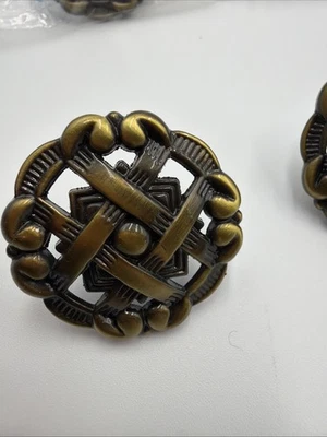 16 botões antigos de latão para gaveta de armário 1 1/2" padrão de tecido - Imagem 1 de 2