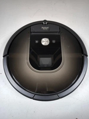 iRobot Roomba 980 Robot Vacuum Cleaner Not working No Charger - Image 1 of 4