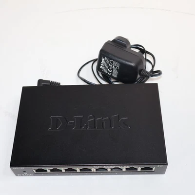 D-Link DES-108 8-Port Fast Ethernet Switch + PSU | Metal Casing | Tested Working - Image 1 of 3