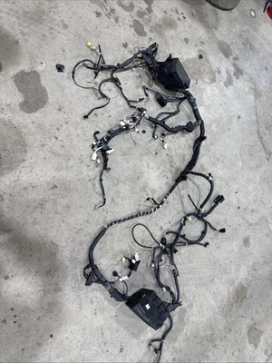 2007 Toyota RAV4 Engine Bay Harness With Fuse Boxes 3.5 GR-FE AWD Foto 1 de 4