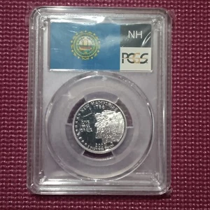 2000-S NEW HAMPSHIRE SILVER STATE QUARTER GRADED PCGS PR70DCAM FLAG LABEL - Picture 1 of 2
