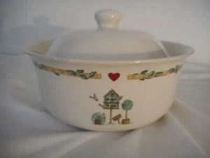 Thomson Pottery Birdhouse Topiary 2 Quart Covered Casserole Serving Bowl Dish #1 - Picture 1 of 4