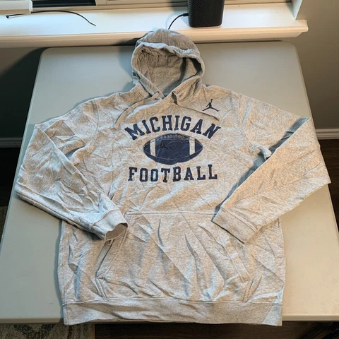 Nike Jordan University Of Michigan Football Hoodie Sweatshirt Men’s Size XL Gray Cover