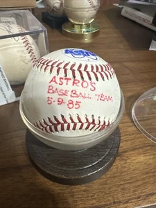1985 Houston Astros Team Signed Autographed Baseball MLB - Nolan Ryan year - Picture 1 of 17