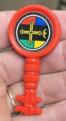 De colección 1984 Voltron Lance Red Key Lion Pilot Part Panosh Place Foto 1 de 2