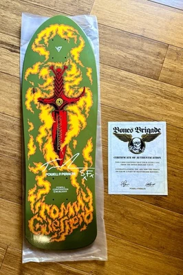 Monopatín reedición Powell Peralta Serie 13 firmado por Tommy Guerrero BONES BRIGADE Foto 1 de 4