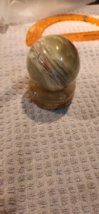 Onyx Stone Round Sphere With Onyx Base - Picture 1 of 6