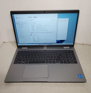 Dell Latitude 5520 15,6" computer portatile i5-1145G7 2,6 GHz 16 GB RAM 256 GB SSD Win11 #69 - Foto 1 di 9