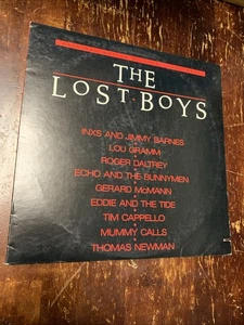 The Lost Boys - Picture Soundtrack Vinyl Record Original (1987) Vintage - Foto 1 di 24