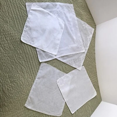 Lote de 5 pañuelos blancos vintage pañuelo algodón bordado tallas sutiles varían Foto 1 de 4