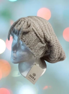 Cappello misto Mohair bianco.  Berretto lungo con paillettes 100% made in italy - Immagine 1 di 4
