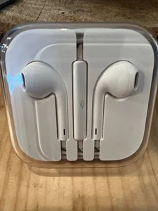Auriculares originales Apple iPhone con cable de 3,5 mm - Imagen 1 de 6