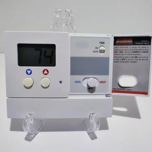 Goodman Digital Thermostat TSTATG1152-2 5+2 Day Programmable - Picture 1 of 6