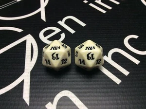 MTG Magic the Gathering Core Set M14 White Spindown Dice X 1 - Picture 1 of 1