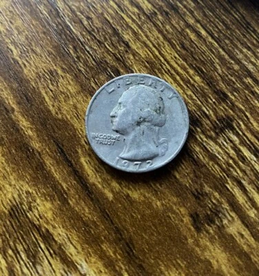 1972 Washington quarter No Mint mark Good Condition - Image 1 of 2