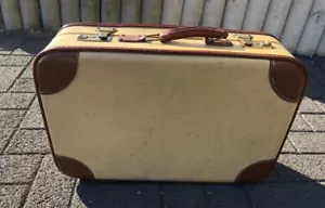 Mała walizka vintage zabytkowy samochód z lat 70. 48/30/14cm stan używany - Zdjęcie 1 z 6