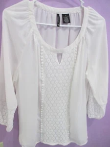 womens New Directions size M lace trim crochet trim white top - Picture 1 of 11