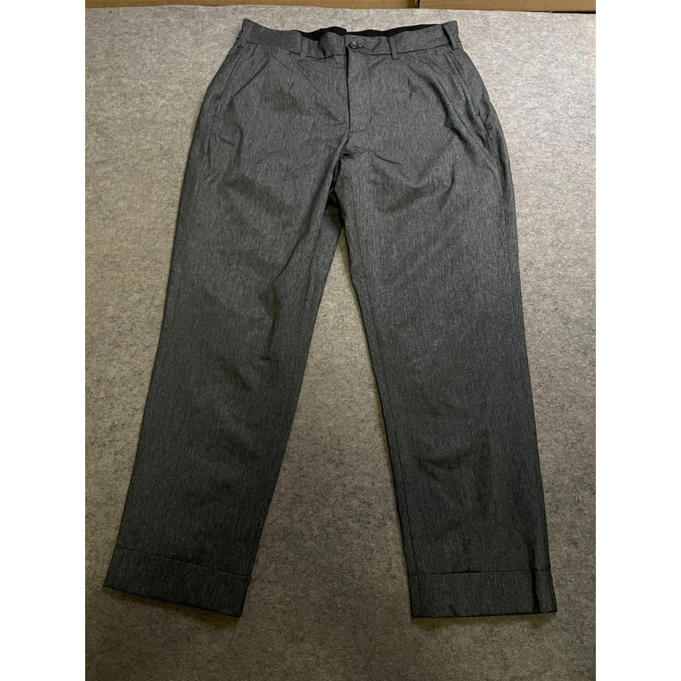 Engineered Garments Hombres Frente Plano Gris Carbón Poliéster Performance Pantalones 34 Foto 1 de 4