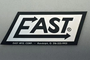 NOS East Mfg Corp LKW Anhänger Vinyl Aufkleber Abziehbild silber & schwarz 10,5" x 4,5" - Bild 1 von 6