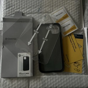 Caseology Apple iPhone 6.7” Case And 2 Tempered Glass - Picture 1 of 1