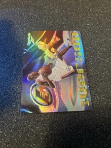 1997 Skybox Reebok Allen Iverson Chase Embossed Foil - Bild 1 von 3