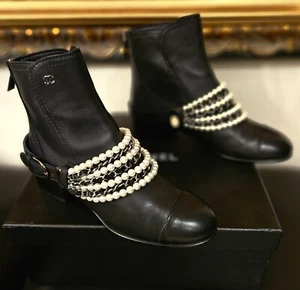 Authentic RARE CHANEL Chains & Pearls Black Leather ANKLE BOOTS 39 NEW IN BOX - Picture 1 of 24