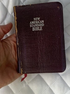Vintage Bible New American Standard Hand Held Red Letters Jesus  - Picture 1 of 11