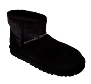 NEU DAMEN UGG CLASSIC MINI II CROC II SCHWARZ SAMT STIEFEL US-GRÖSSE 7-11 - Bild 1 von 5