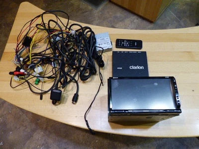 Clarion - VX709E Navigation mit NP 509E, CCB 509, Fernbedienung viele Kabel - Bild 1 von 4
