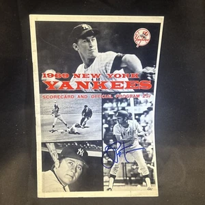 Joe Pepitone & Jerry Kenny Signed NY Yankees Scorecard Official Program JSA -1 # - Picture 1 of 5