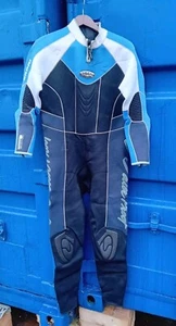 Mens XL 3mm 'Waterproof' Capri Wetsuit - Bild 1 von 23