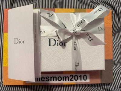 Подлинный женский держатель для карт Dior - Изображение 1 из 4