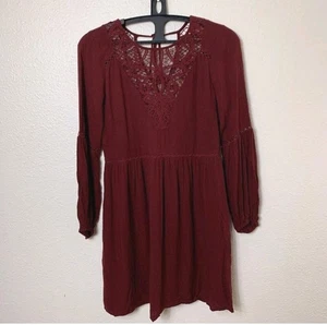 Neu mit Etikett American Eagle Outfitters Fit & Flare Kleid Größe M Spitzendetails Boho merlot - Bild 1 von 11