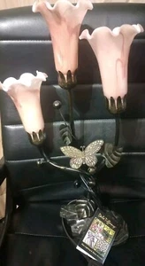 Dale Tiffany Pink Lily 3 Shaded Art Glass Bronze Butterfly Table Lamp Tag READ - Picture 1 of 22