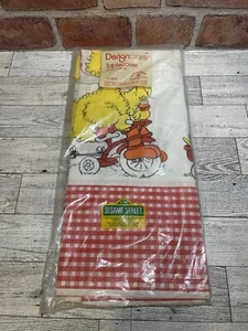 Vintage 70's Big Bird Party Table Cover Cloth NOS Sesame Street Muppets NEW - Picture 1 of 3