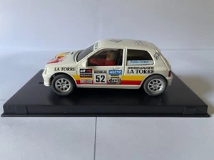 Ninco 50101 1/32 Renault Clio 16V XXIV Copa Nacional 1992 Slot Car. White. No 52 - Picture 1 of 7