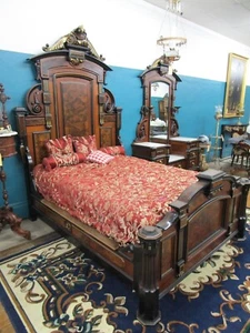 American Renaissance 2 peice Bedroom Set w/ Black & Gold Highlights - Picture 1 of 9